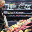 В ХМАО рухнули цены на социально значимые продукты - 2Goroda.Ru